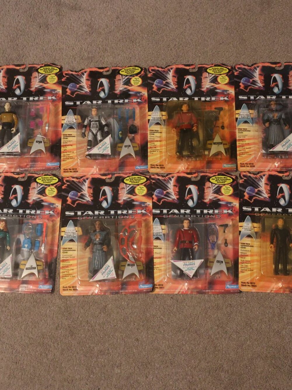 Star Trek Generations Lot of 8  Action Figure Skybox Card Playmates